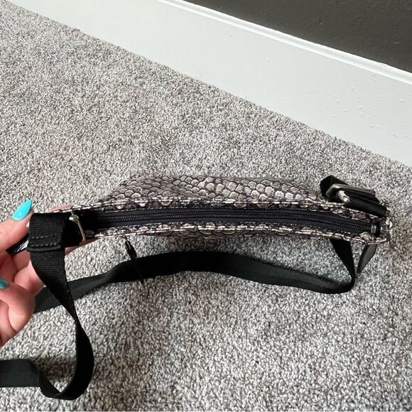 Coach Taylor Snake Print Swingback Crossbody Purse - Picture 8 of 13